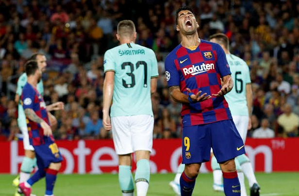 Barcelona Tengah Mencari Pengganti Luis Suarez